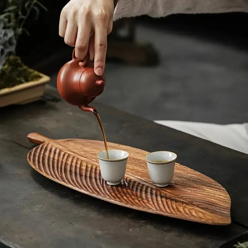 LEAF SERVING TRAY