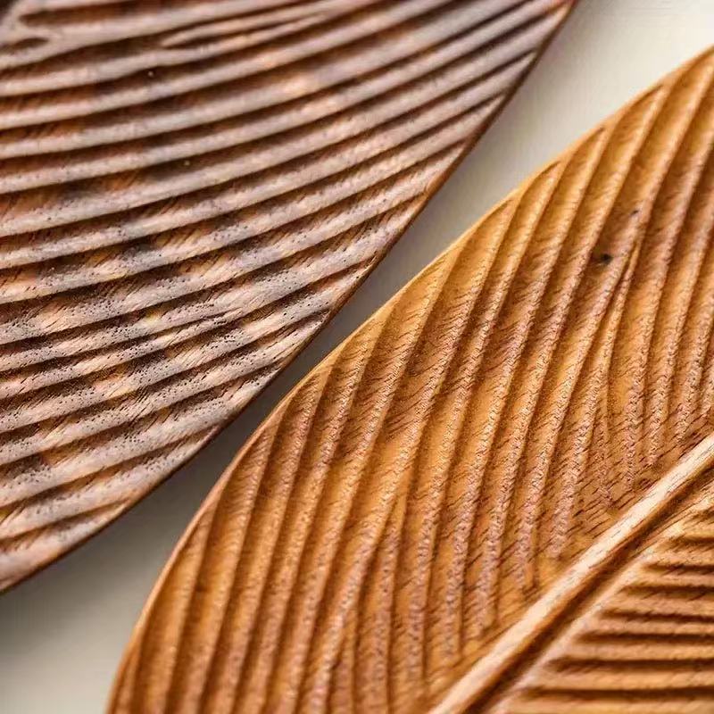 LEAF SERVING TRAY