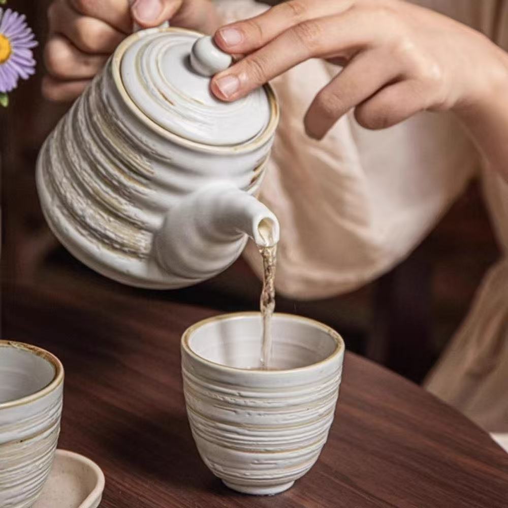 NORDIC HANDCRAFTED CERAMIC TEA SET