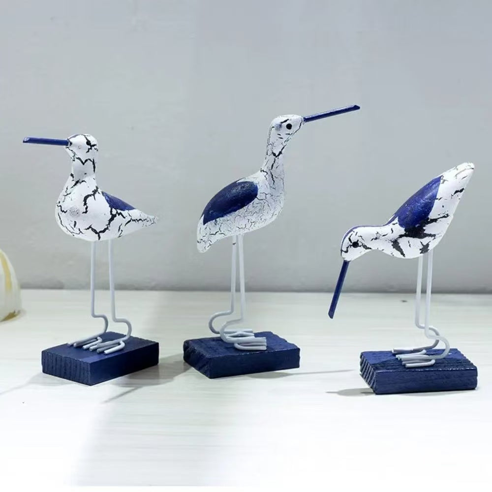 WOODEN SEABIRD SCULPTURE SET