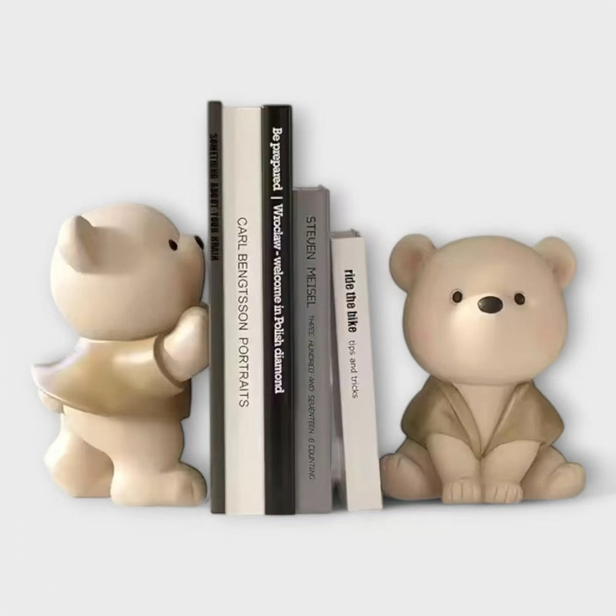 BOOKS SUPPORTER BEARS