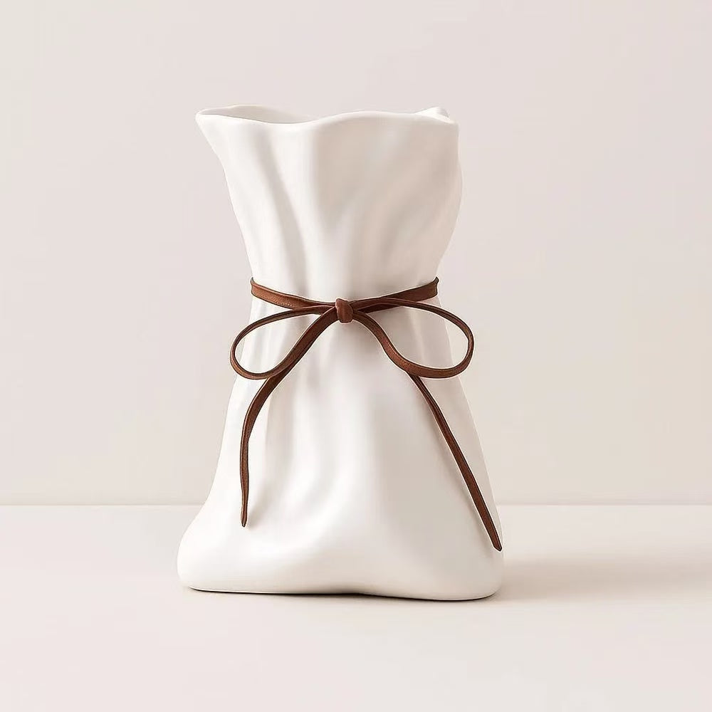 CERAMIC   DRAWSTRING   ROPE   VASE