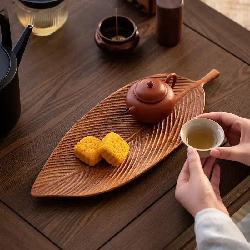 LEAF SERVING TRAY