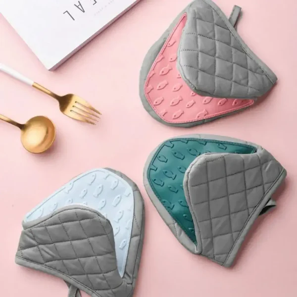 HEAT-RESISTANT  SILICONE  COTTON  OVEN  MITT