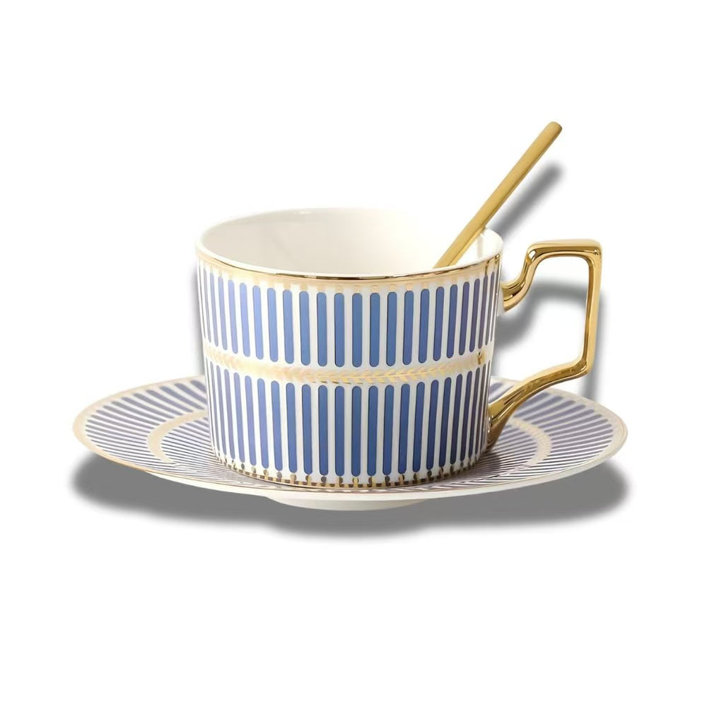 EXQUISITE   PORCELAIN   AFTERNOON   TEA   CUP SET