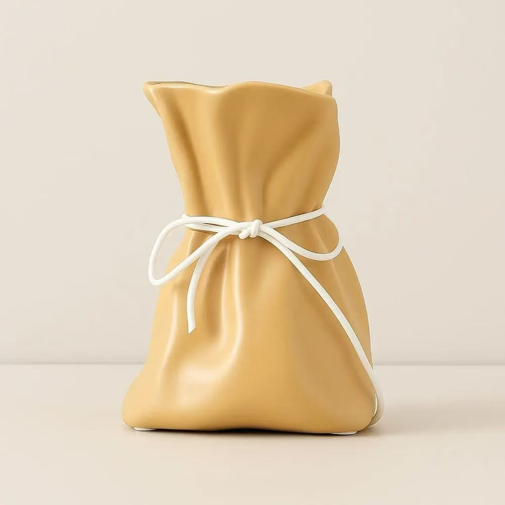 CERAMIC   DRAWSTRING   ROPE   VASE