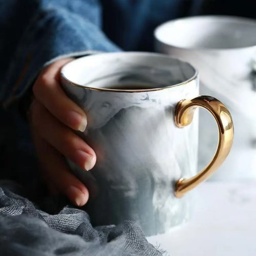 MARBLE   COFFEE   MUG   WITH   GOLD HANDLE