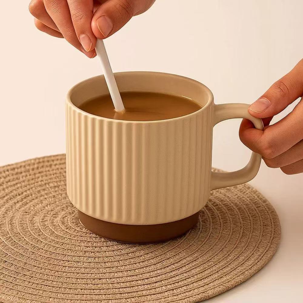 CERAMIC   MUG   –   STRIPED   POTTERY
